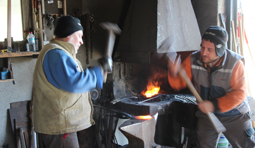 Demirciliğin son temsilcileri mesleği yaşatmaya çalışıyor