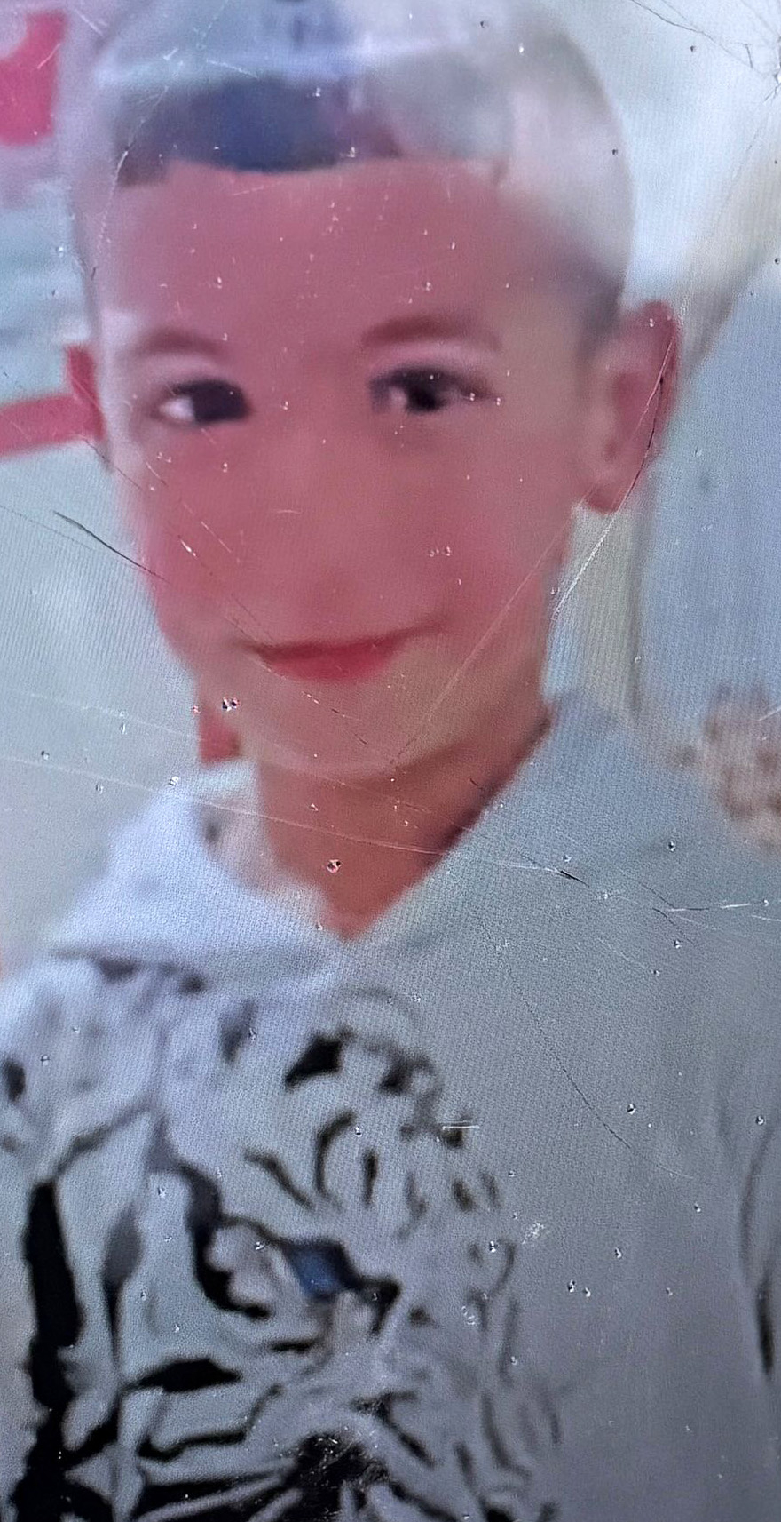 Sakarya Nehri'ne düşen çocuğu arama çalışmalarında sürüyor