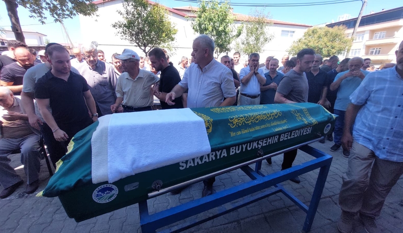 Denizde yüzerken fenalaşıp ölmüştü, toprağa verildi