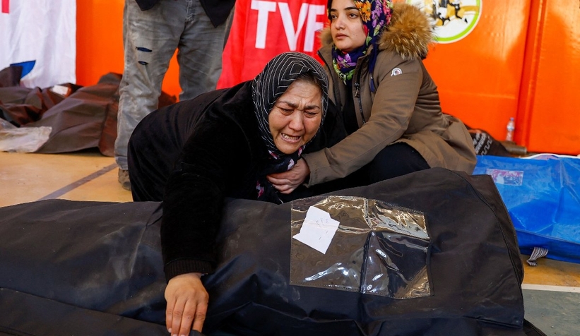 Deprem bölgelerinden yürek yakan fotoğraflar