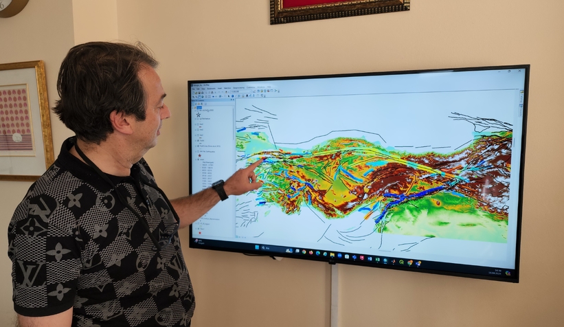 deprem-icin-sakarya-da-iki-ilceye-ikkat-cektitvd2ynjyzl