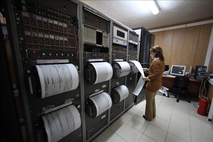 deprem-uzmanlarindan-dokurcun-ve-geyve-aciklamasia1ravdrttx