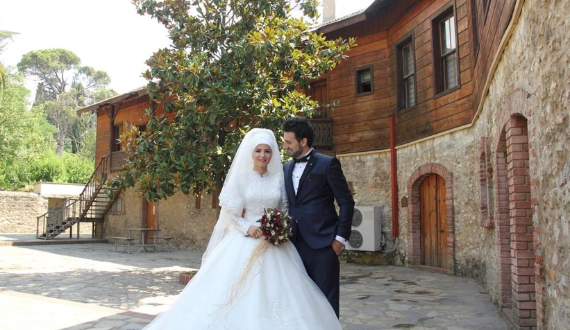 Depremde oğlu, gelini ve torununu kaybetti