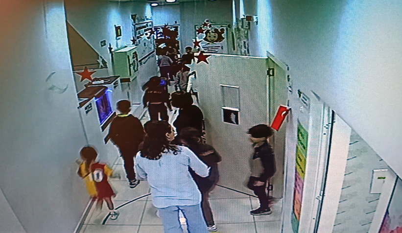 Depremde öğrenciler böyle tahliye edildi