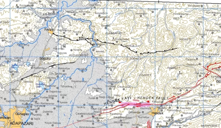 depremin-ardindan-hasarli-metruk-bina-korkuttu-sokak-trafige-kapatildiqlfrc2oxtt