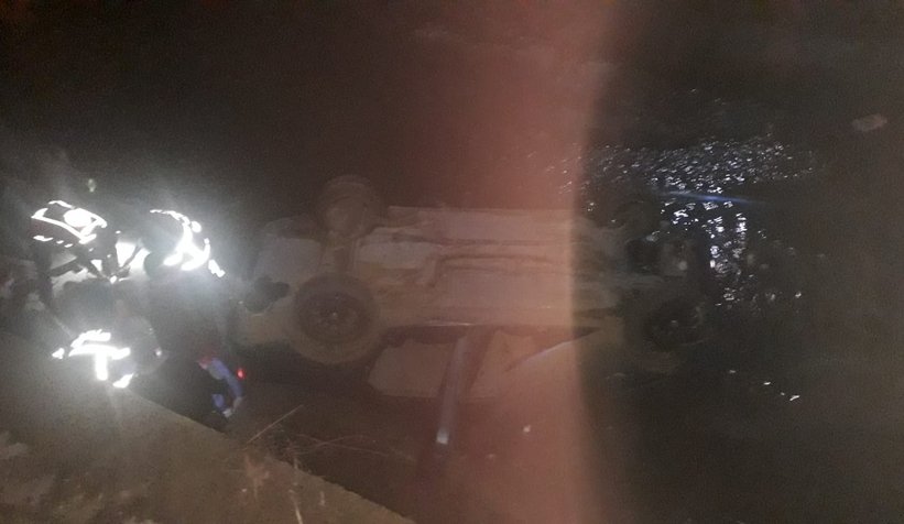 Dereye uçan otomobilde can pazarı