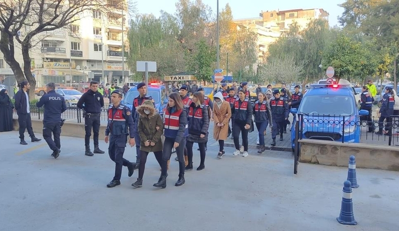 devre-mulk-dolandiriciligi-operasyonunda-30-kisiye-tutuklamanittl2s0bu