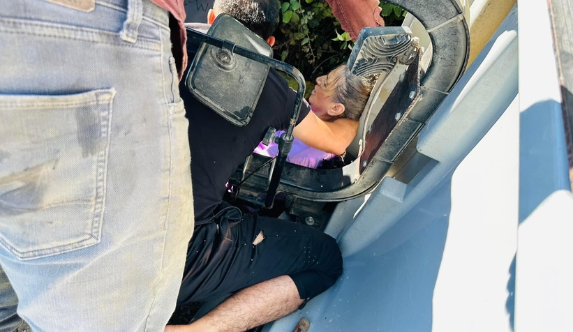 Devrilen traktördeki 1 kişi öldü, 3 kişi yaralandı