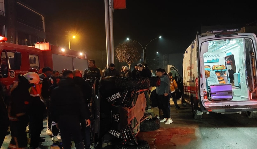 Devrilen UTV altında sıkıştılar !