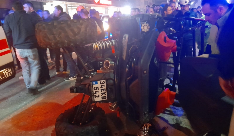 Devrilen UTV altında sıkıştılar !