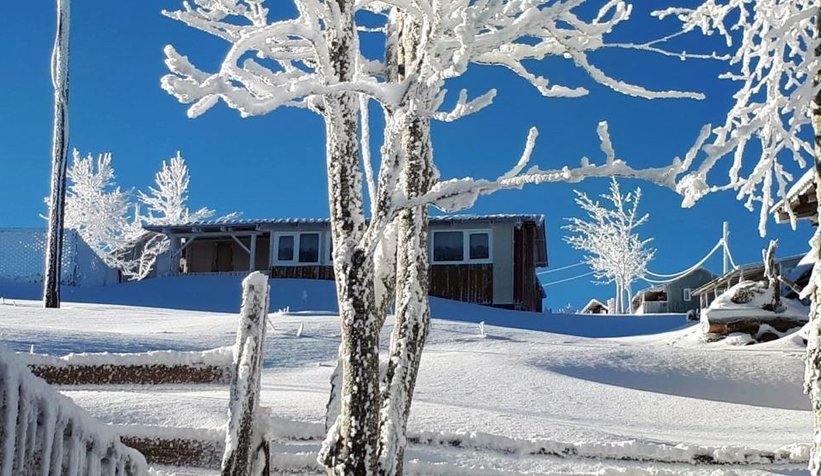 Dikmen Yaylası'nda kar kalınlığı yarım metreyi buldu