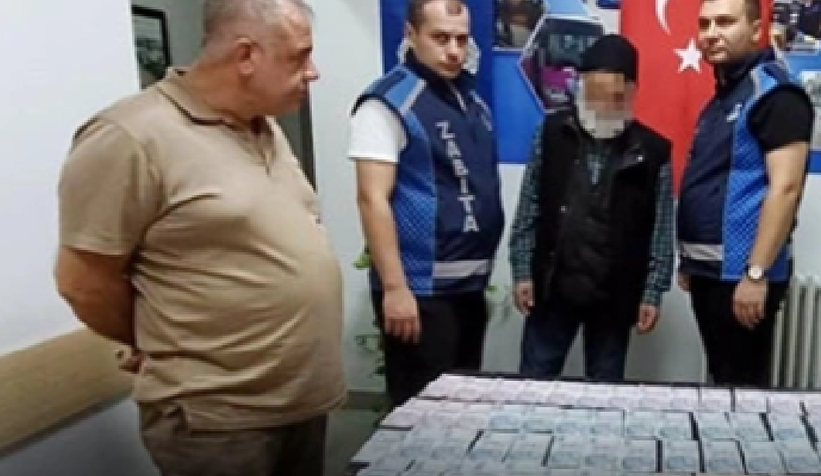 dilencinin-uzerinden-21-bin-500-lira-ciktiqmzvms9nvx