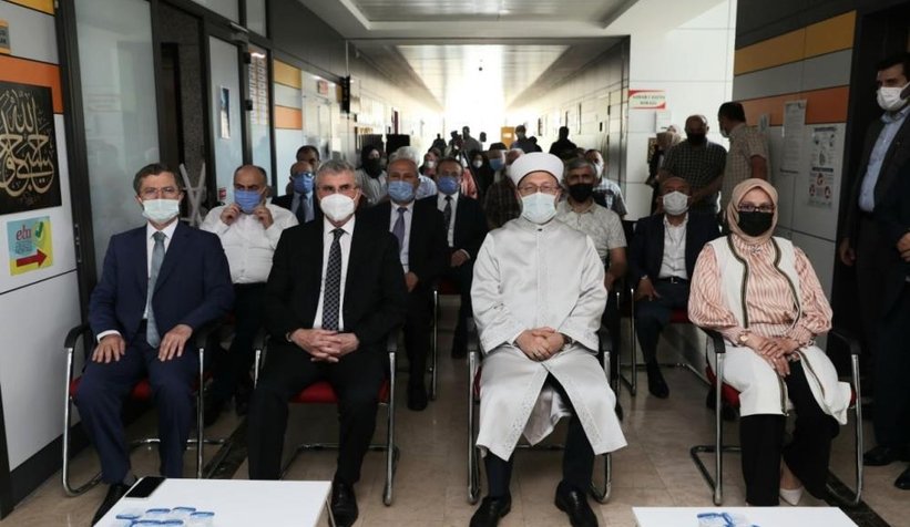 Diyanet İşleri Başkanı hafızlık programına katıldı