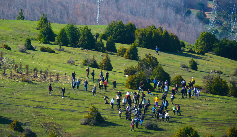 doga-yuruyusleri-karagol-ve-sultanpinari-yaylasi-devam-ettibhlpr0rimn