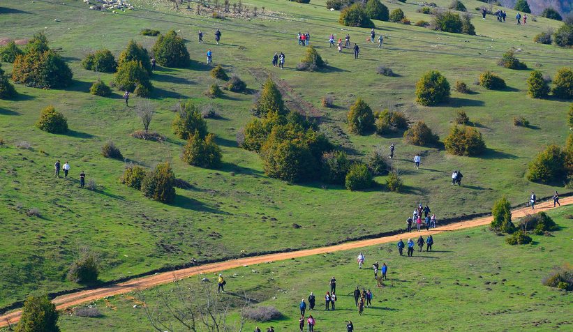 doga-yuruyusleri-karagol-ve-sultanpinari-yaylasi-devam-ettibhlpr0rimn