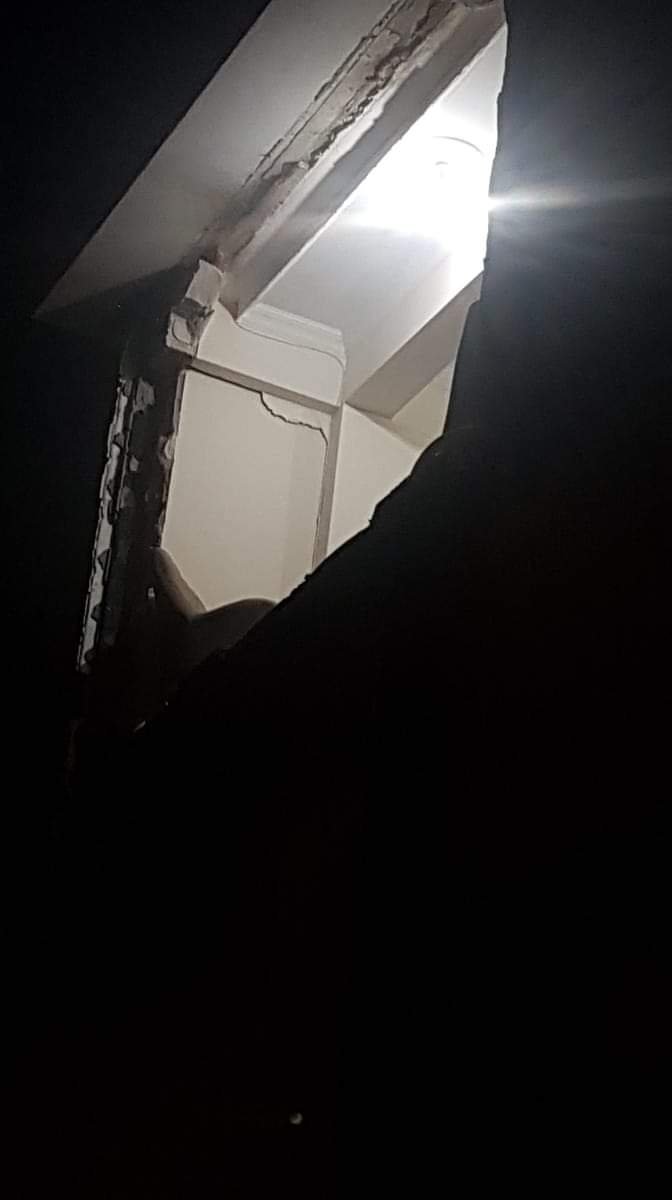 Doğalgaz bomba gibi patladı; daire yerle bir oldu