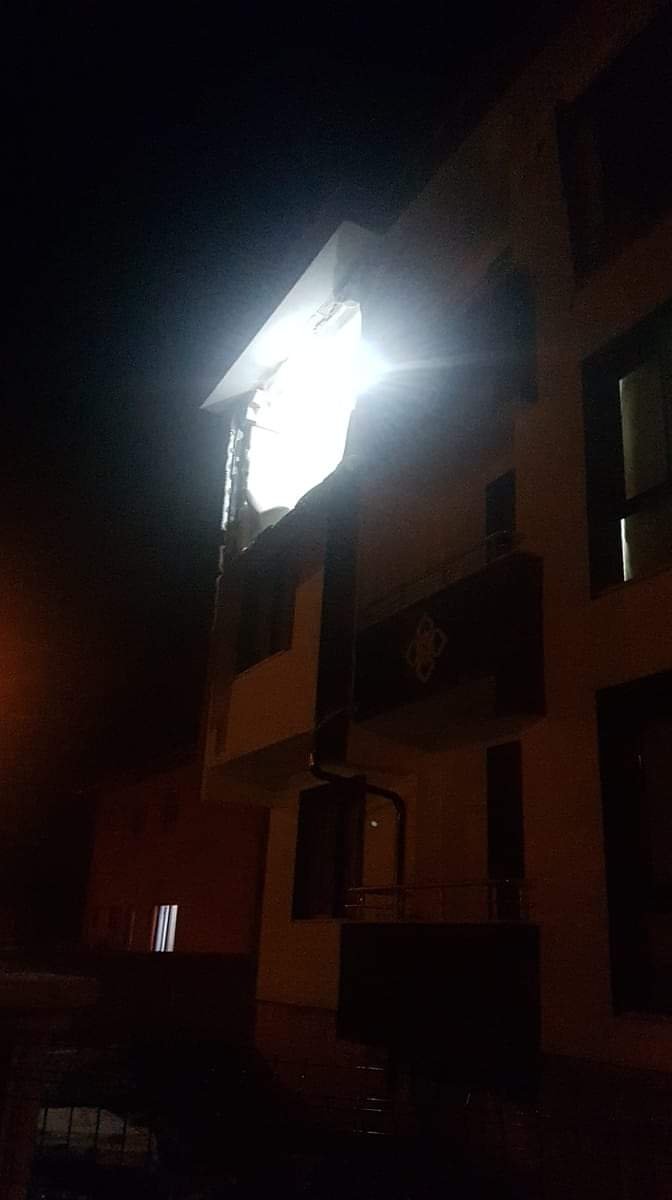 Doğalgaz bomba gibi patladı; daire yerle bir oldu