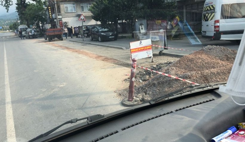 Doğalgaz geldi, kaymak gibi asfalt kesiliyor