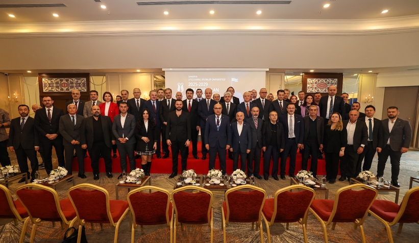 dogru-strateji-ve-hedeflerle-sakaryayi-daha-ileriye-tasiyacagizmflmrerrae