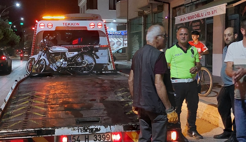 Doktor ve ambulans sürücüsü yardıma koştu