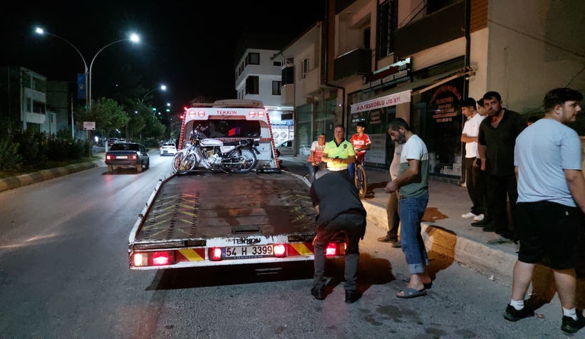 Doktor ve ambulans sürücüsü yardıma koştu