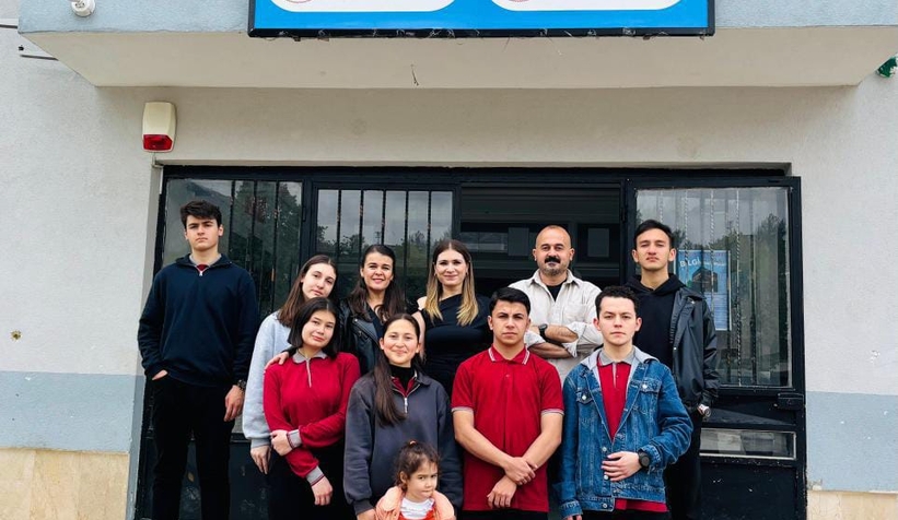dokurcun-cpalden-edebiyat-soleni-il-birinciligiyle-taclanan-basaritnc4ritost