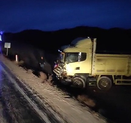dokurcun-nallihan-yolunda-feci-kazaawvqzedtzg