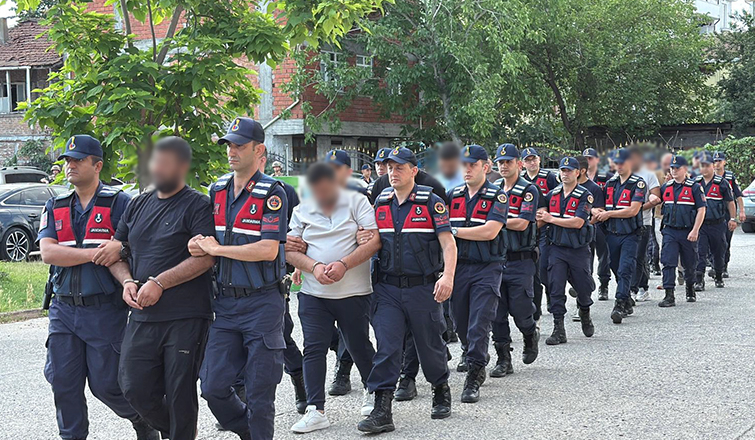 dolandiricilik-operasyonunun-suphelileri-adliyeye-sevk-edilecekqtvhk0romg