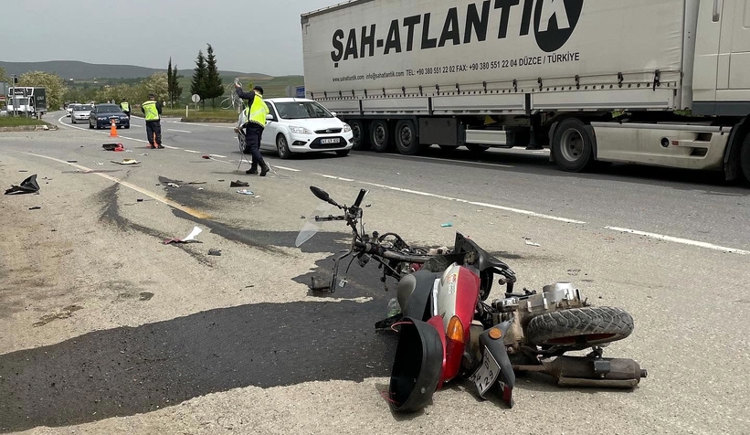 Duble yolda motosiklet ile tır çarpıştı: 1 ölü