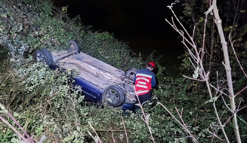 Düğün dönüşü korkutan kaza: 4 yaralı