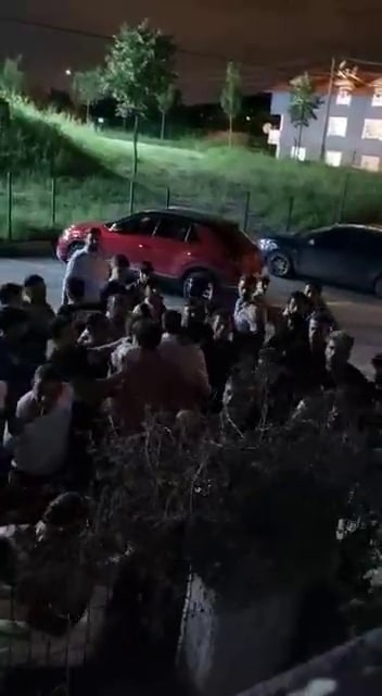 Düğündeki kavgada ortalık savaş alanına döndü