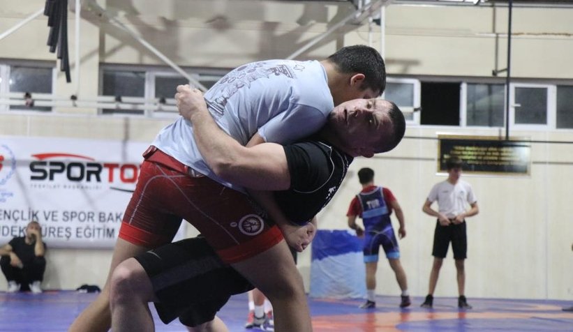 Dünya şampiyonluğu için kilometrelerce yol katetti