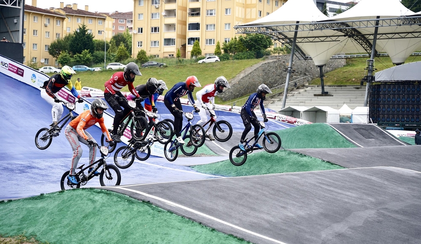 dunyanin-en-iyileri-vadide-pedal-ceviriyorz2lzmzjik3