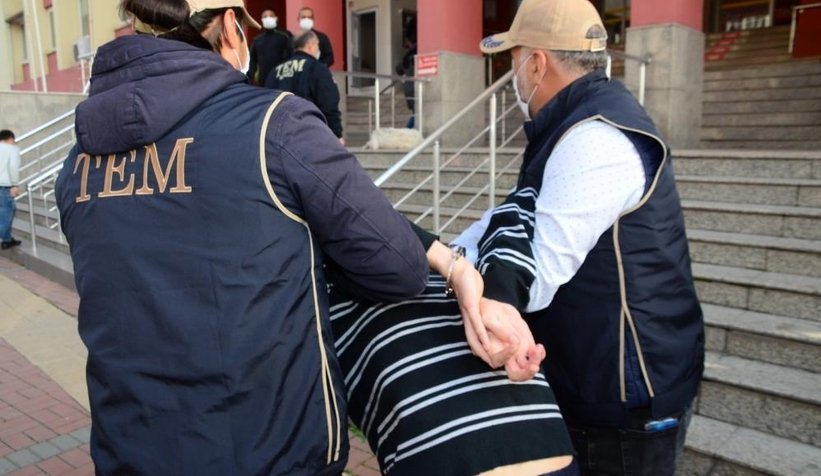 Duruşma salonunda da şehide küfür etti