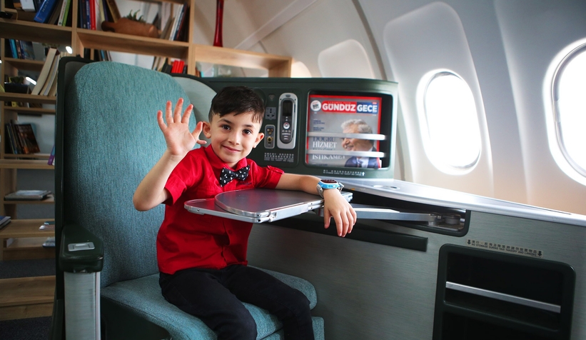 Düzce’de yaşayan 6 yaşındaki Ömer’in hayali Sakarya’da gerçek oldu