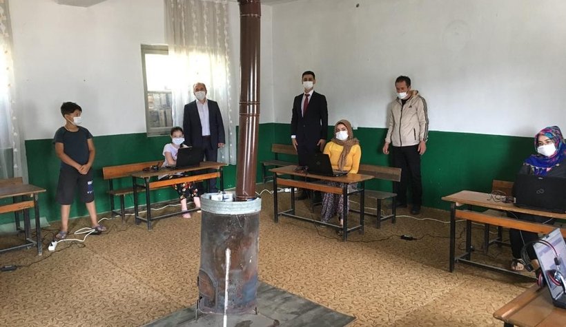 EBA Mobil Destek Aracı Geyve'de