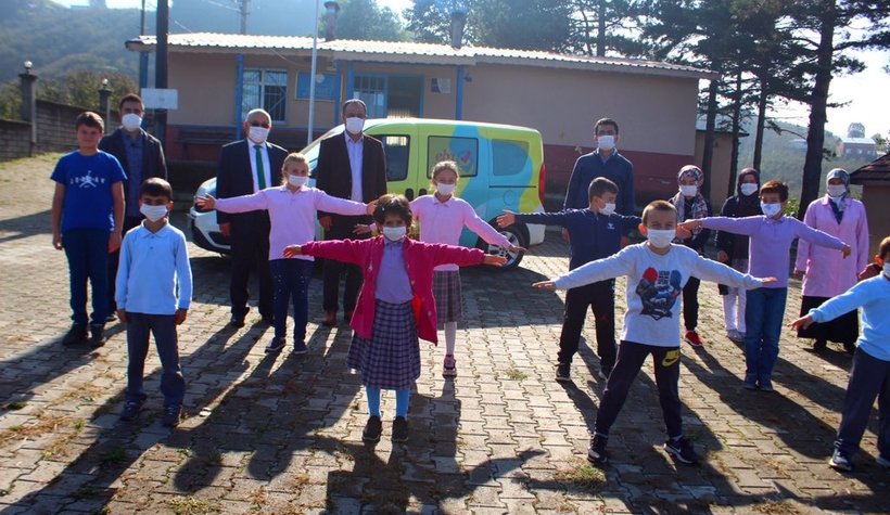 EBA mobil destek aracı Yörükyeri ve Güzlek'e geldi