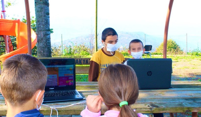 EBA mobil destek aracı Yörükyeri ve Güzlek'e geldi