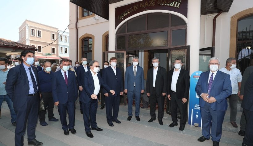 Ecdat yadigarı Orhan Camii Cuma namazı ile açıldı