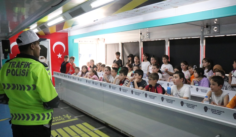 egmnin-mobil-trafik-egitim-tiri-sakaryadanmzqcstkre
