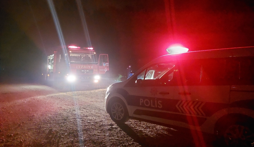 ehliyetsiz-gencin-panik-kacisi-kazayla-bittiehvud2hiyj