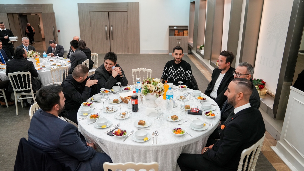 Ekonomide yol haritası Sakarya’da çizildi: Alkin ve Altuğ ETD'nin konuğu oldu