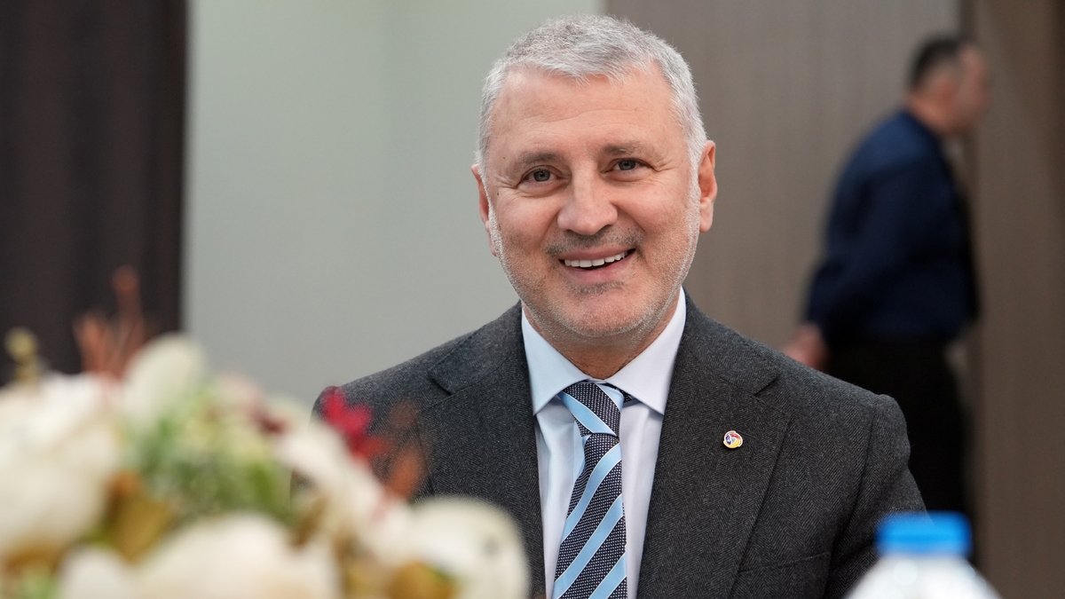 Ekonomide yol haritası Sakarya’da çizildi: Alkin ve Altuğ ETD'nin konuğu oldu