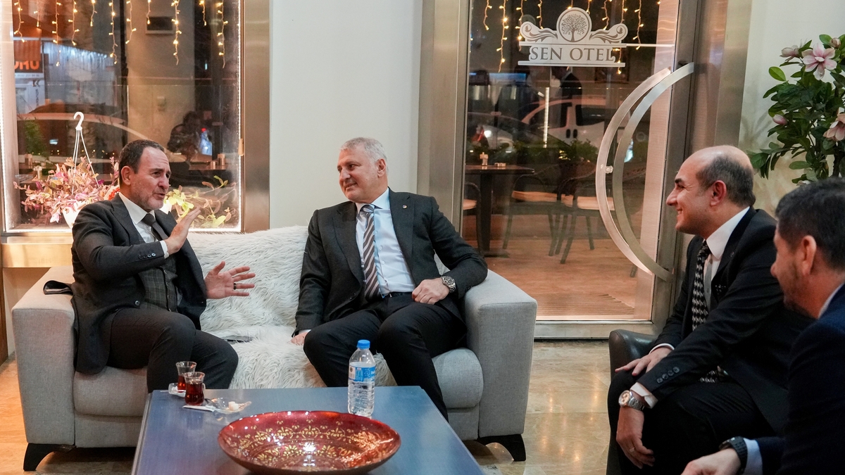 Ekonomide yol haritası Sakarya’da çizildi: Alkin ve Altuğ ETD'nin konuğu oldu