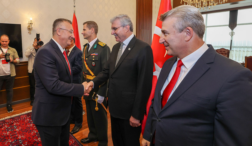 Ekrem Yüce 100. yıl coşkusuna ortak oldu