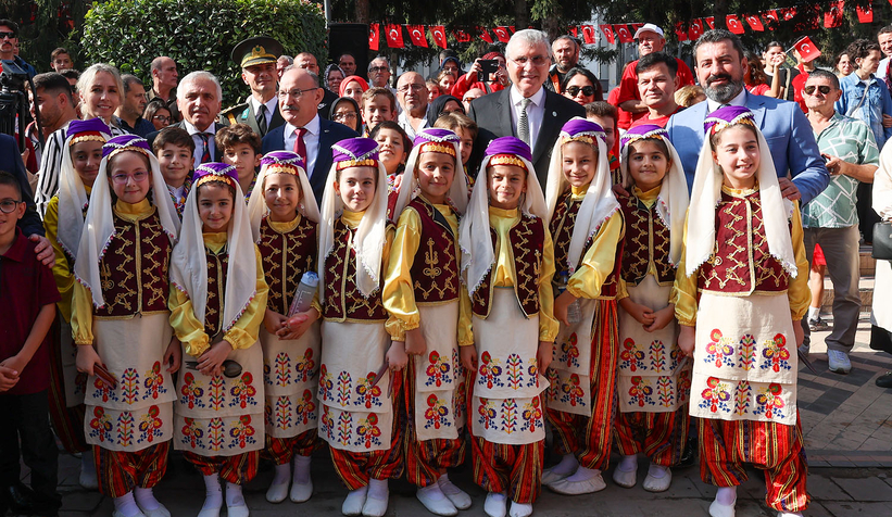 Ekrem Yüce 100. yıl coşkusuna ortak oldu