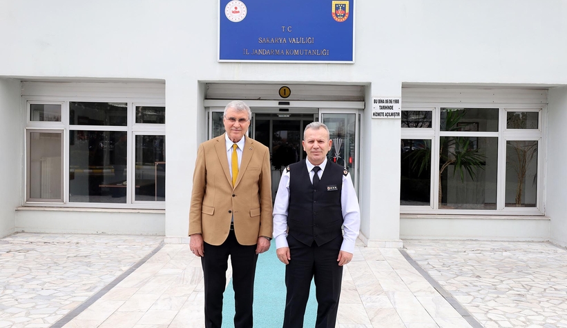 ekrem-yuce-baki-kalan-kubbede-hos-bir-sada-imisehrvm3blyj
