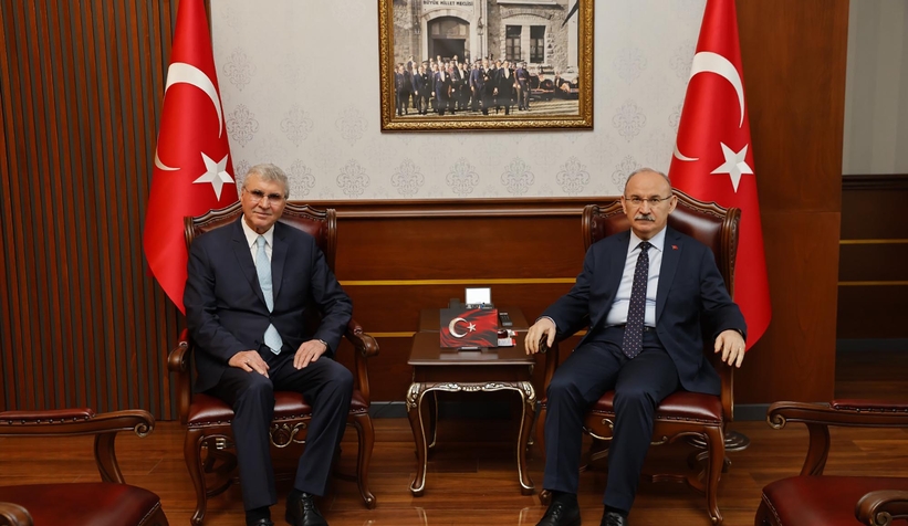 ekrem-yuce-baki-kalan-kubbede-hos-bir-sada-imisehrvm3blyj
