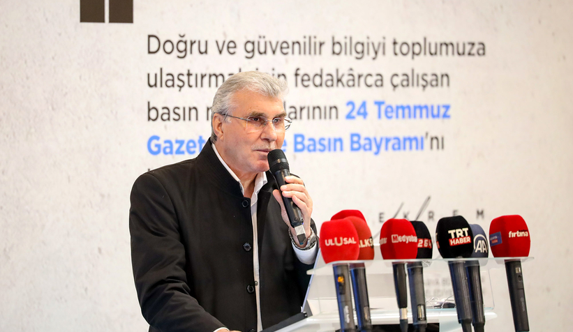 Ekrem Yüce Basın Bayramı’nda gazetecilerle buluştu