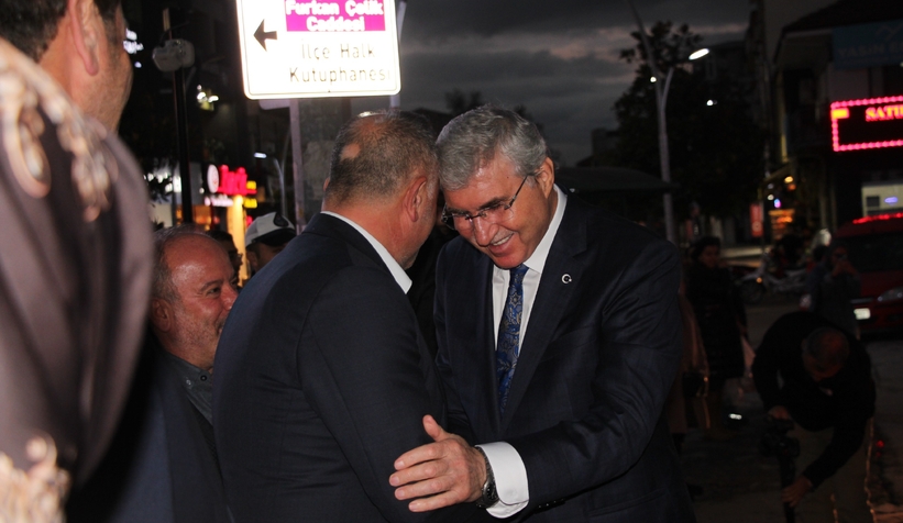 Ekrem Yüce'den AK Parti ve MHP Akyazı İlçe Başkanlıklarını ziyaret